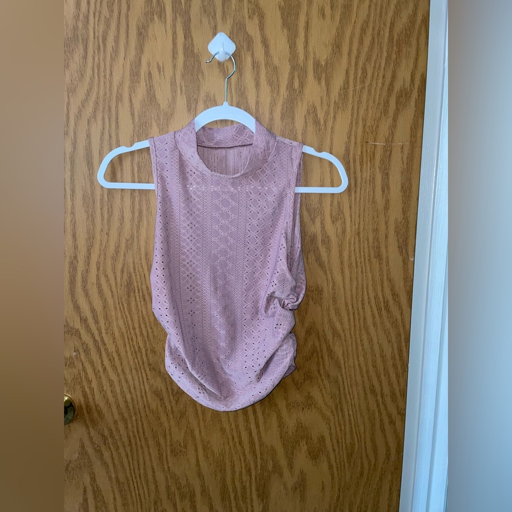 Crop Top Scrunched Top Size Large, never worn